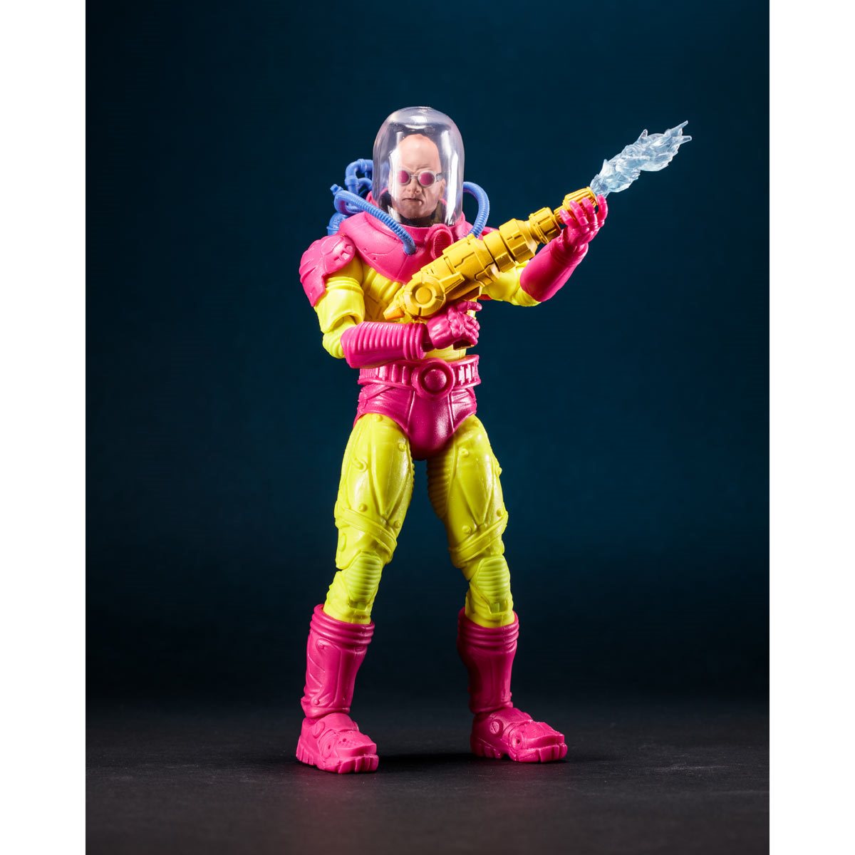 Mr. Freeze Black Light Gold Label - Exclusive
