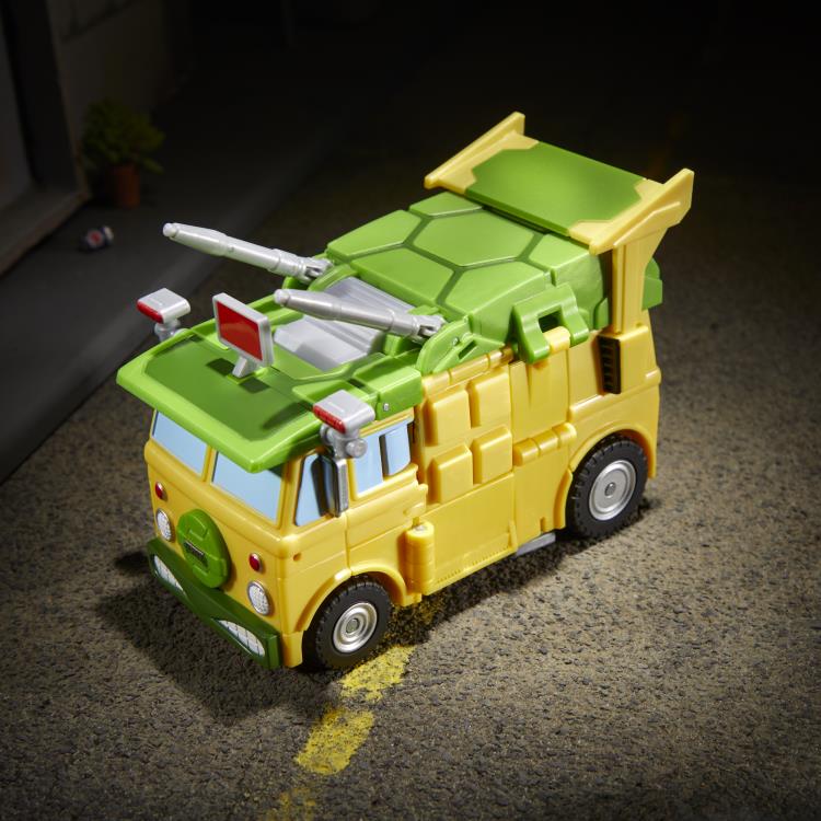 Transformers Collaborative Teenage Mutant Ninja Turtles x Transformers Party Wallop