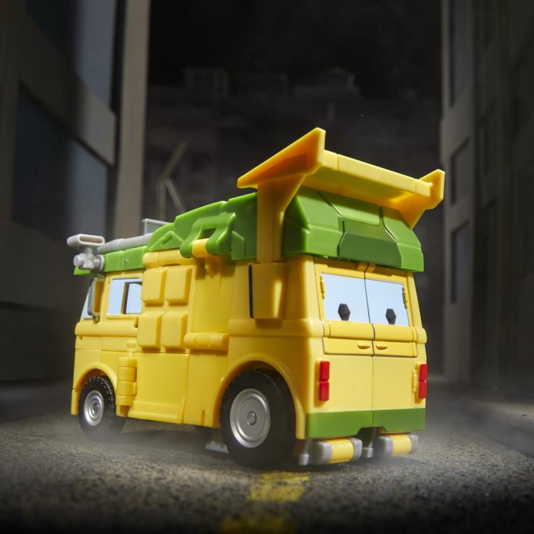 Transformers Collaborative Teenage Mutant Ninja Turtles x Transformers Party Wallop