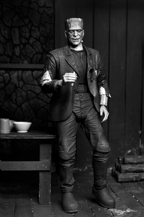 Universal Monsters Ultimate Bride of Frankenstein Frankenstein's Monster - Black & White