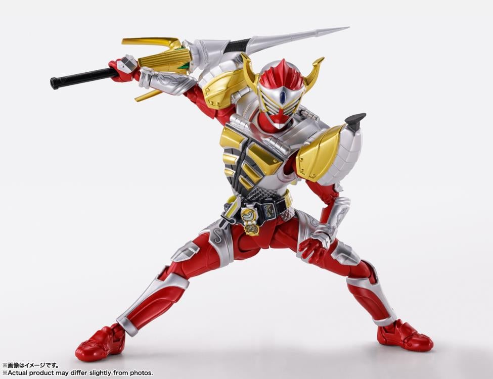Kamen Rider Gaim S.H.Figuarts -Shinkocchou Seihou- Kamen Rider Baron Banana Arms Action Figure