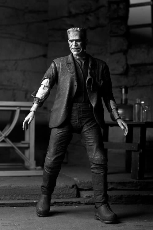 Universal Monsters Ultimate Bride of Frankenstein Frankenstein's Monster - Black & White