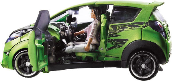 Transformers Movie - Revenge of the Fallen (ROTF) Human Alliance: Autobot Skids with Arcee and Mikaela Banes