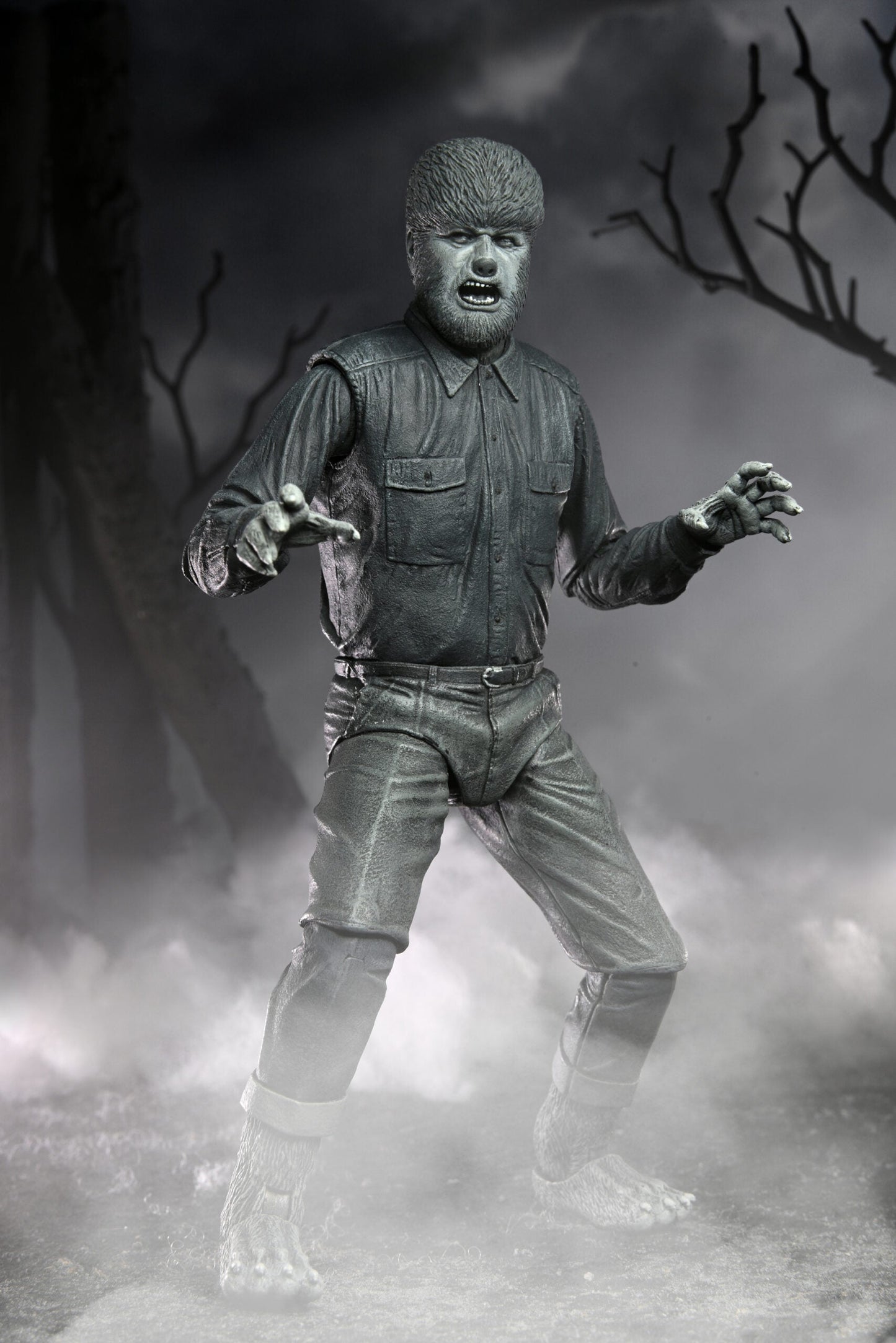 Universal Monsters - Ultimate Wolf Man - Black & White