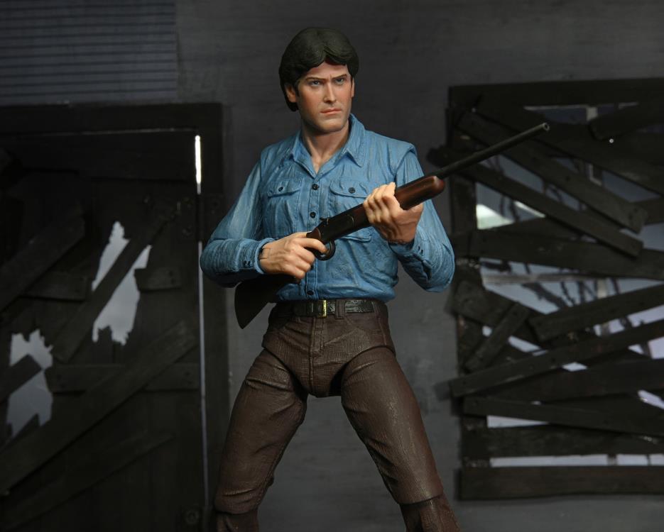 The Evil Dead 40th Anniversary Ultimate Ash Williams Figure (substandard packaging)