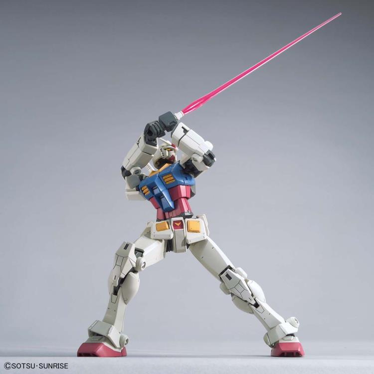 HG - 1/144 - RX-78-2 Gundam Beyond Global
