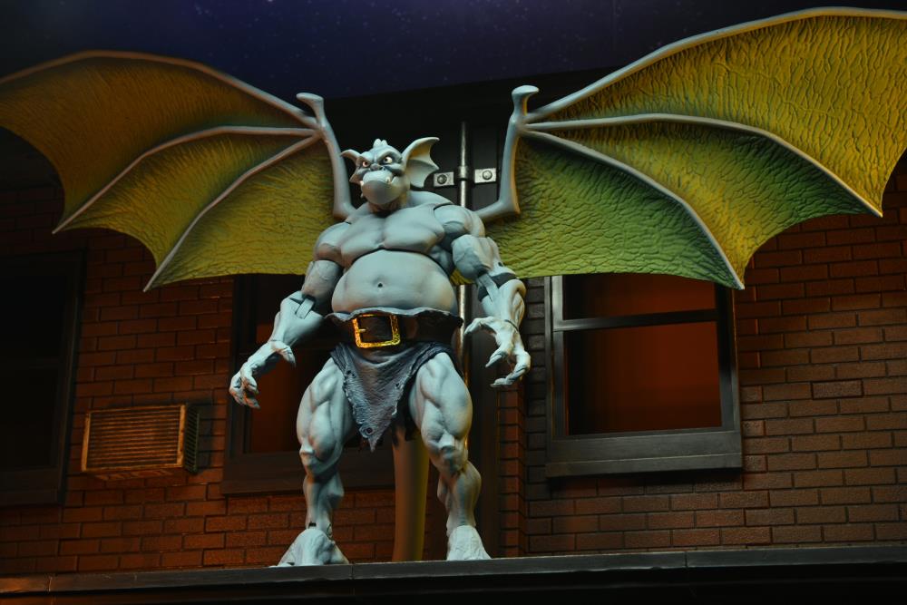 Neca - Disney's Gargoyles Ultimate -  Broadway (Sub-Standard Packaging)