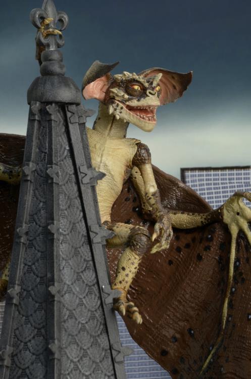 Gremlins 2 Bat Gremlin Deluxe Figure