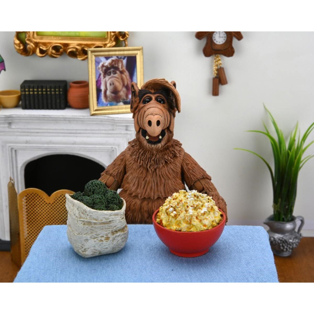 Neca ALF ULTIMATE