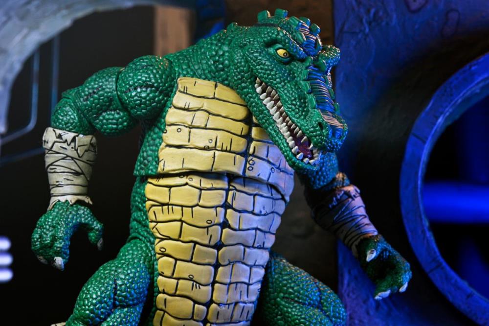 Teenage Mutant Ninja Turtles Leatherhead (Mirage Comics) Deluxe Action Figure