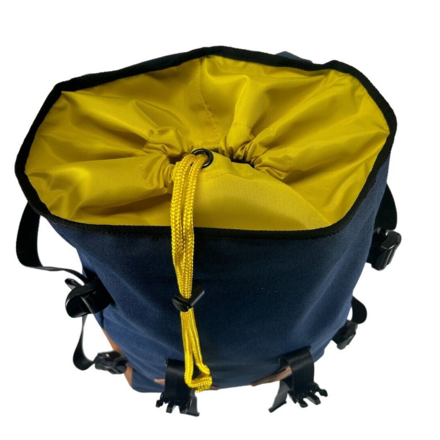 Europe Bound Kettle Sack with Laptop Sleeve 45L Capacity