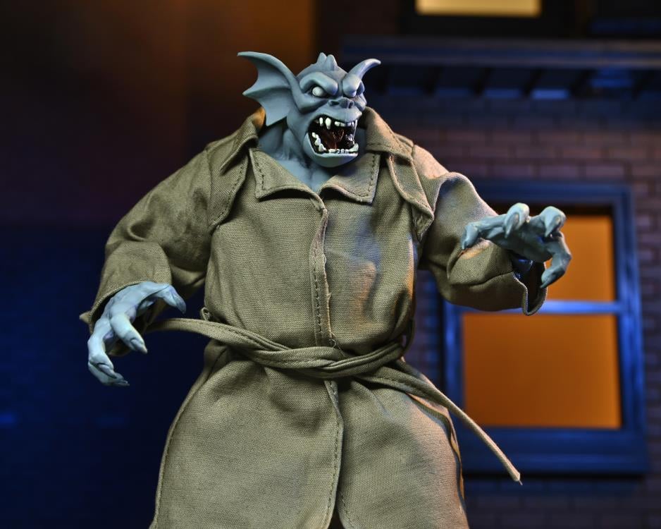Disney's Gargoyles Ultimate Detective Broadway "Silver Falcon" - With Closed Wings (Opened Box and Sub-Par Packaging)