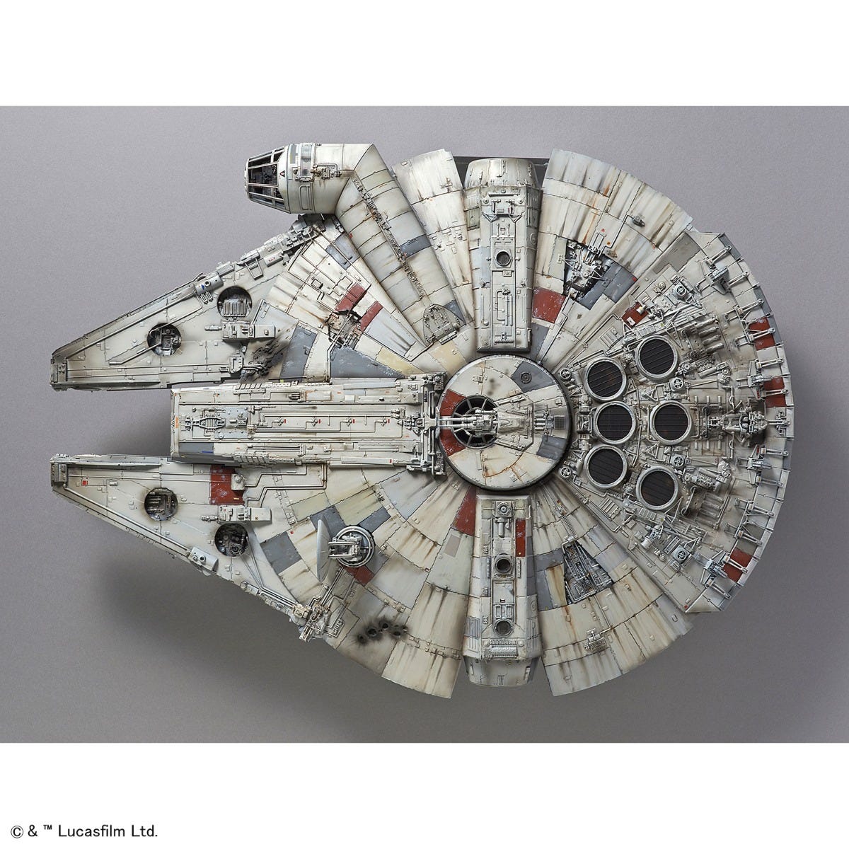 Millennium Falcon (Standard Edition) "Star Wars: A New Hope", Bandai 1/72 Perfect Grade (PG)