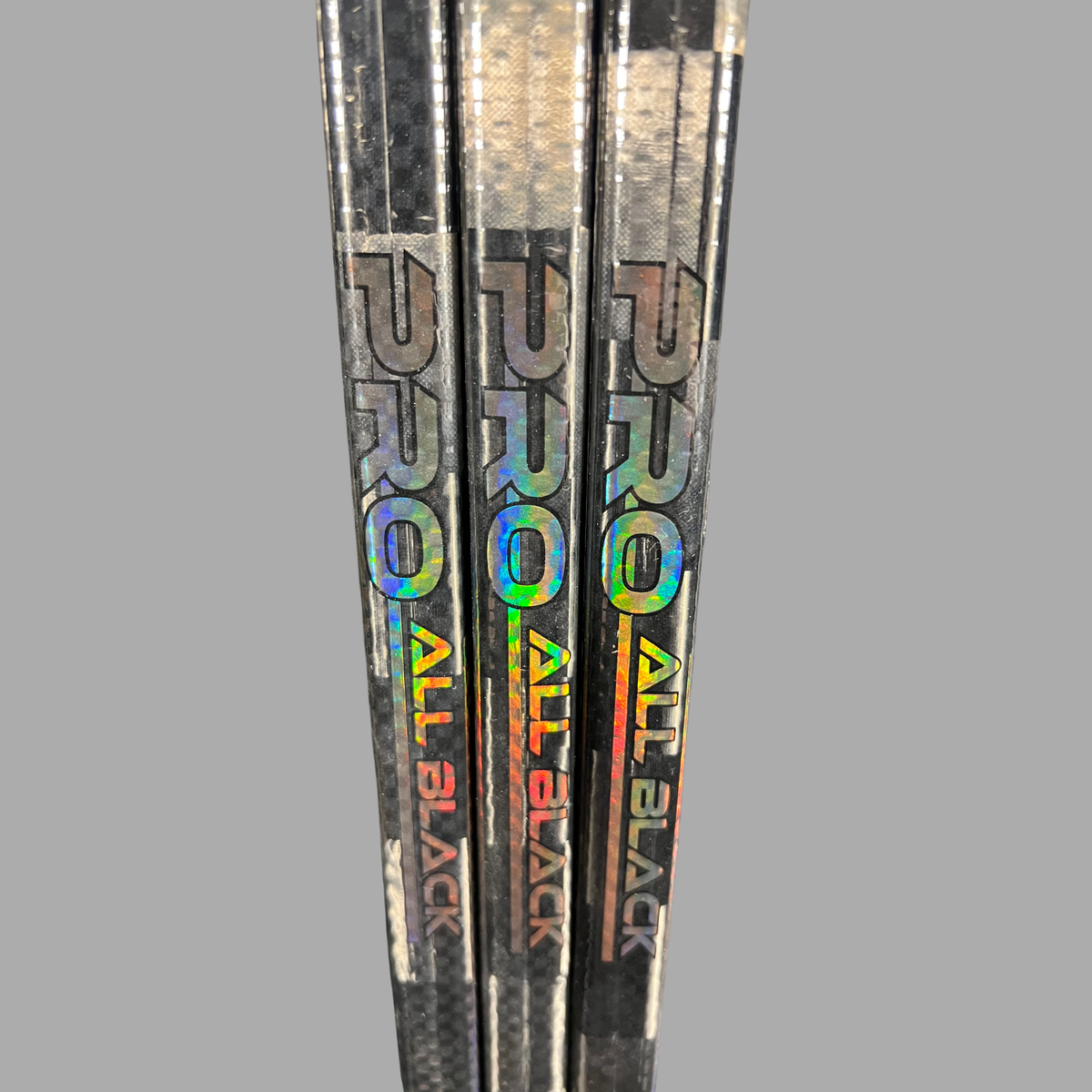 Bâton de hockey Pro All Black V2 – Intermédiaire