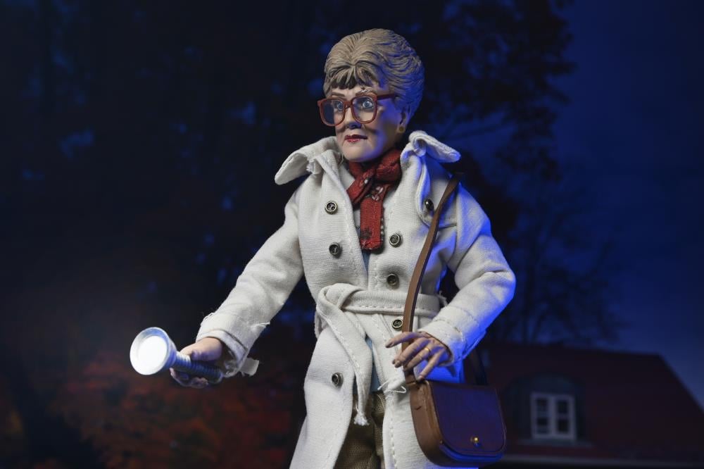 Murder, She Wrote Jessica Fletcher Clothed Action Figure