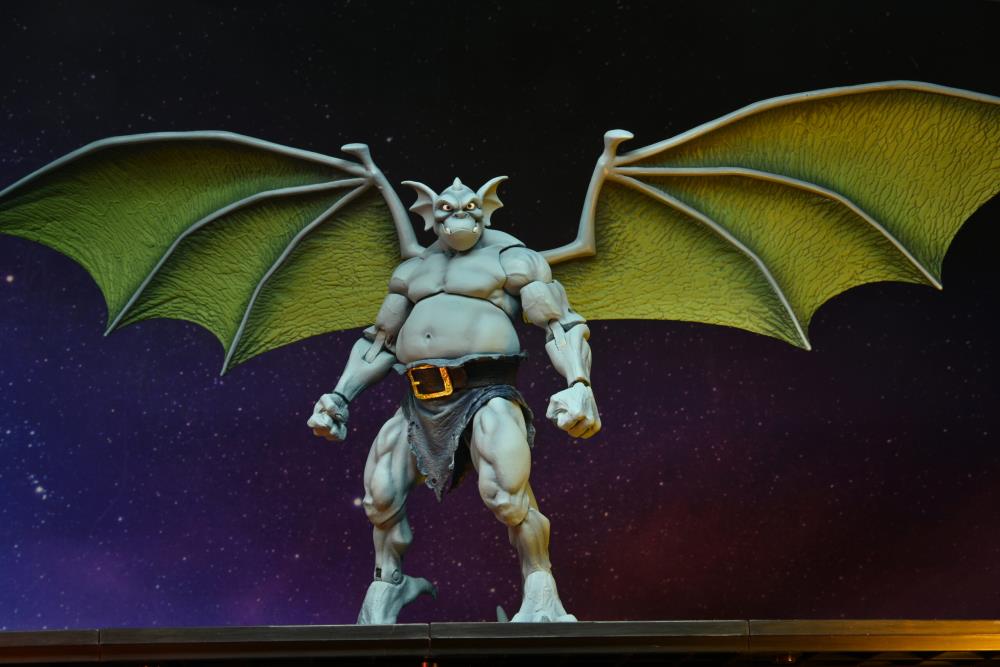 Neca - Disney's Gargoyles Ultimate -  Broadway (Sub-Standard Packaging)