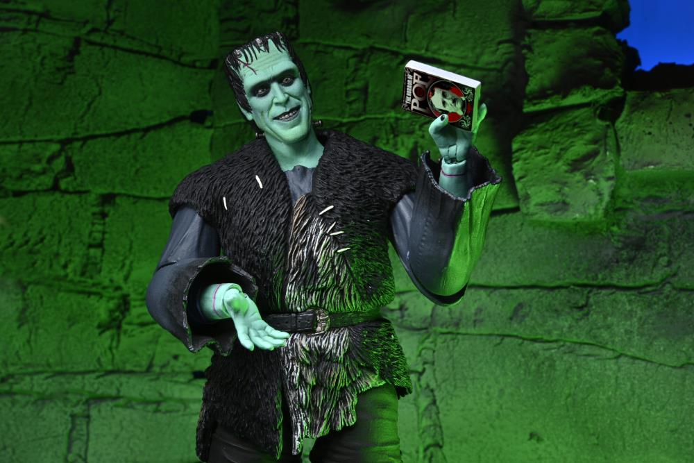 Neca - Rob Zombie's The Munsters Ultimate Herman Munster Action Figure