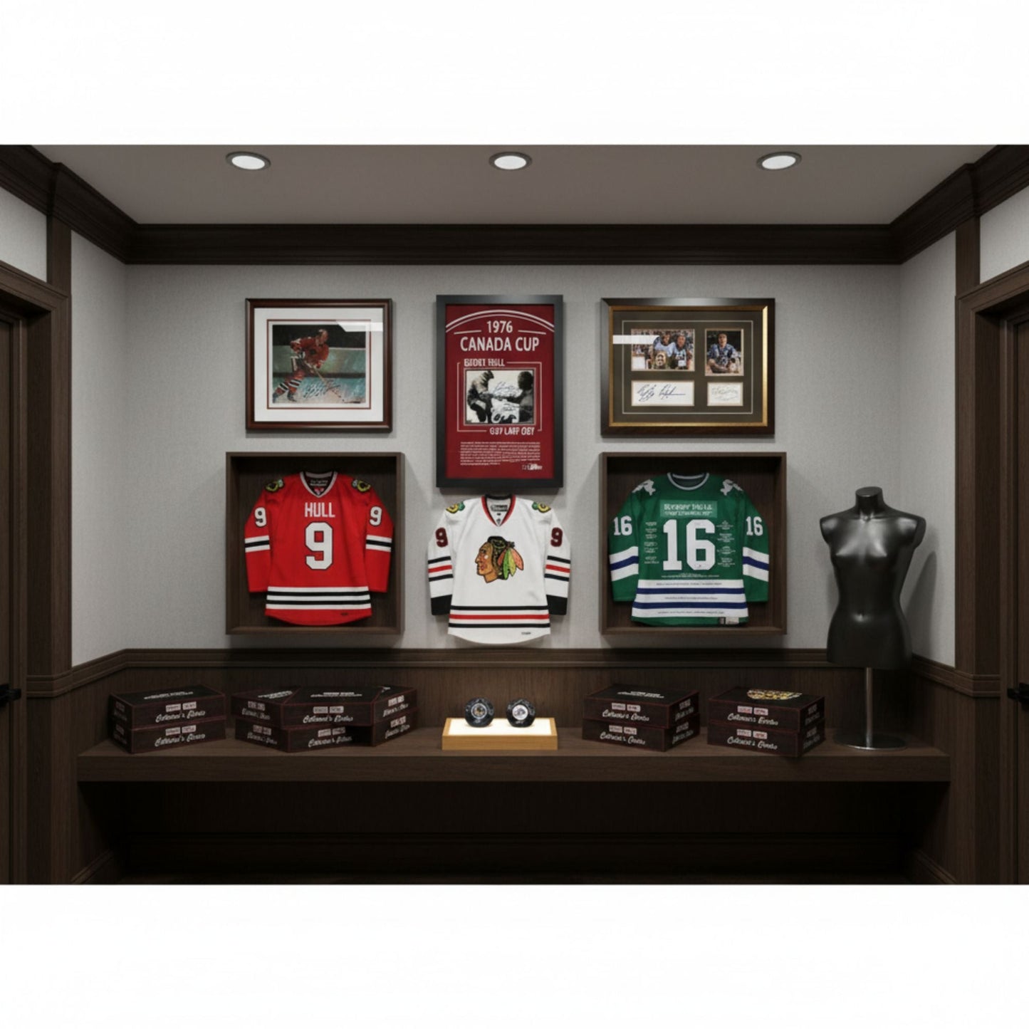 COLLECTOR’S CRATE MYSTERY BOX – BOBBY HULL GOLDEN SERIES – LIMITED EDITION /20 AUTOGRAPHED COLLECTIBLE HOCKEY MEMORABILIA