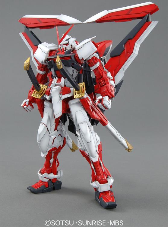 MG - 1/100 - Gundam  Astray Red Frame