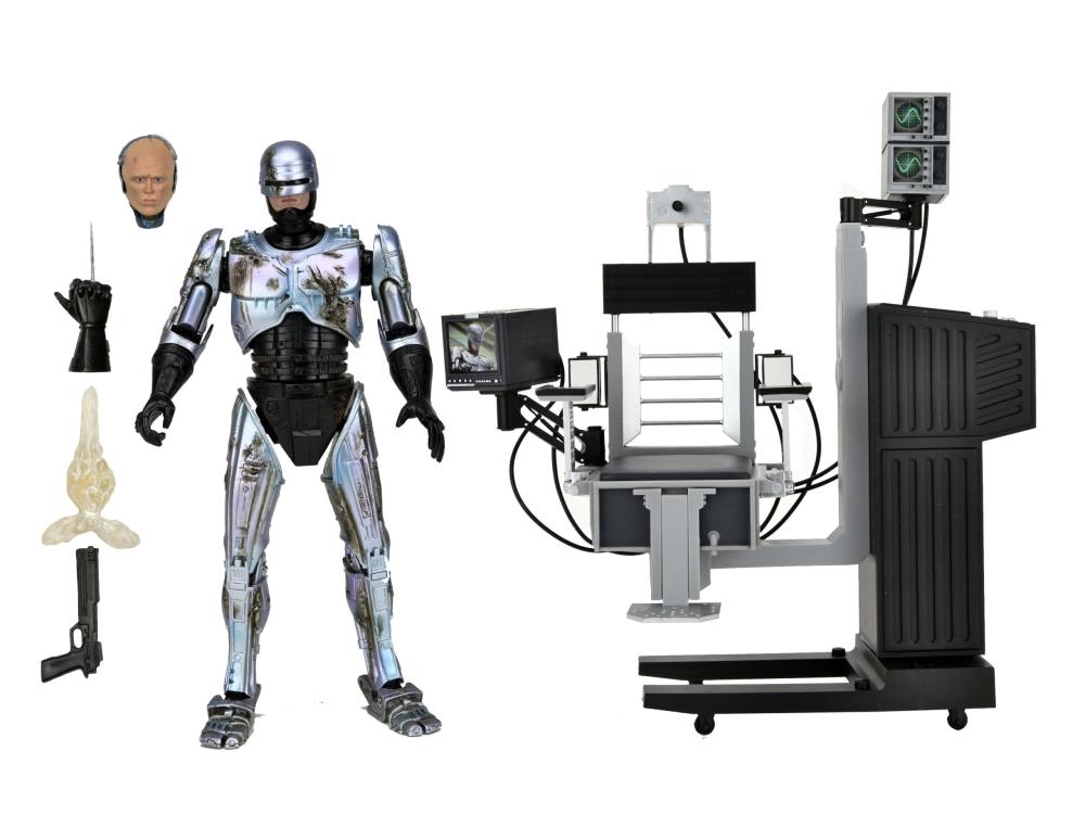 NECA - Ultimate Battle Damaged RoboCop with Chair