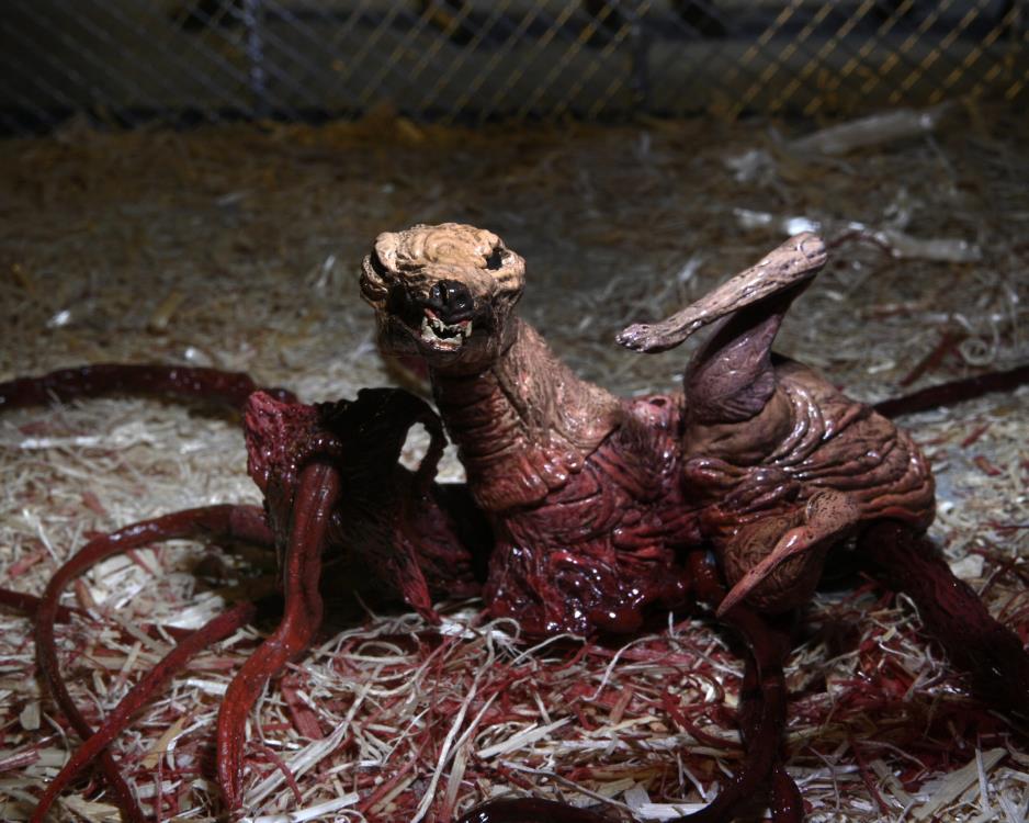 The Thing Ultimate Dog Creature Set