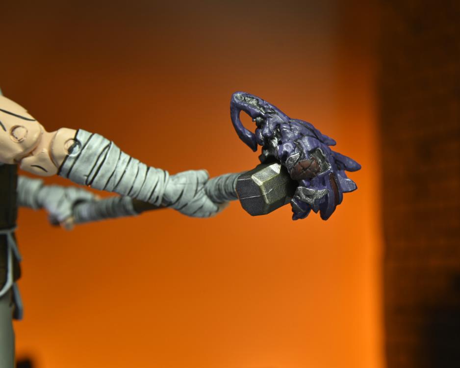 Neca - Teenage Mutant Ninja Turtles: The Last Ronin Ultimate Foot Bot