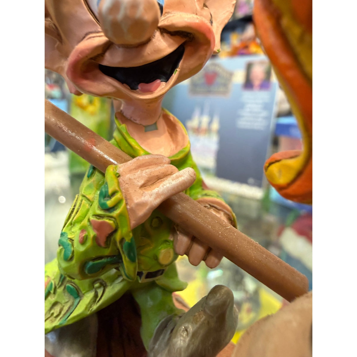 Disney Snow White - Seven Dwarfs "Homeward Bound" Jim Shore - DAMAGED (Crack on Dopey's Neck)
