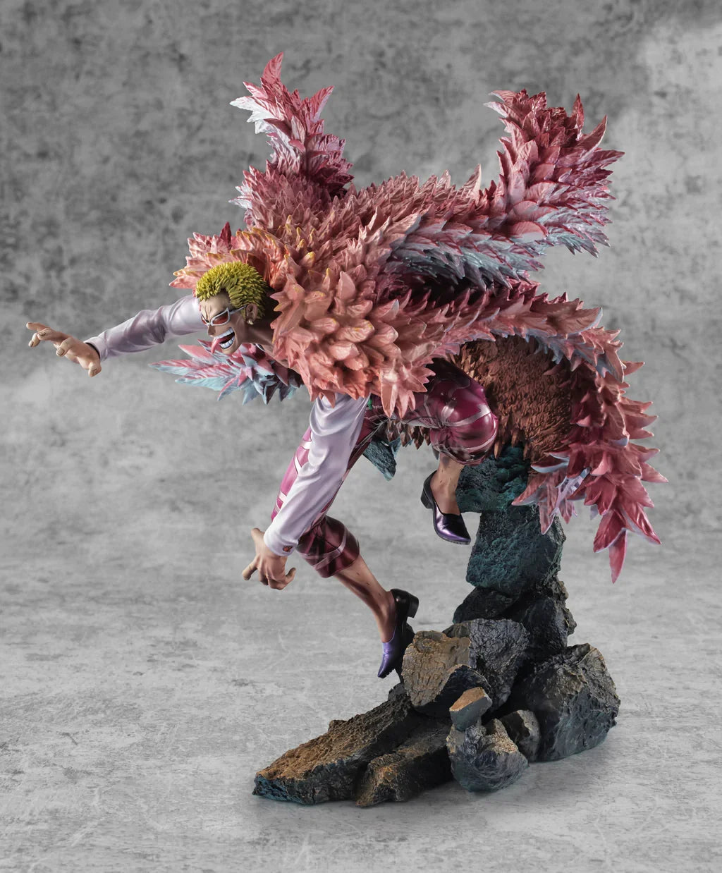 ONE PIECE - Portrait.Of.Pirates  "WA-MAXIMUM”: "Heavenly Yaksha" Donquixote Doflamingo