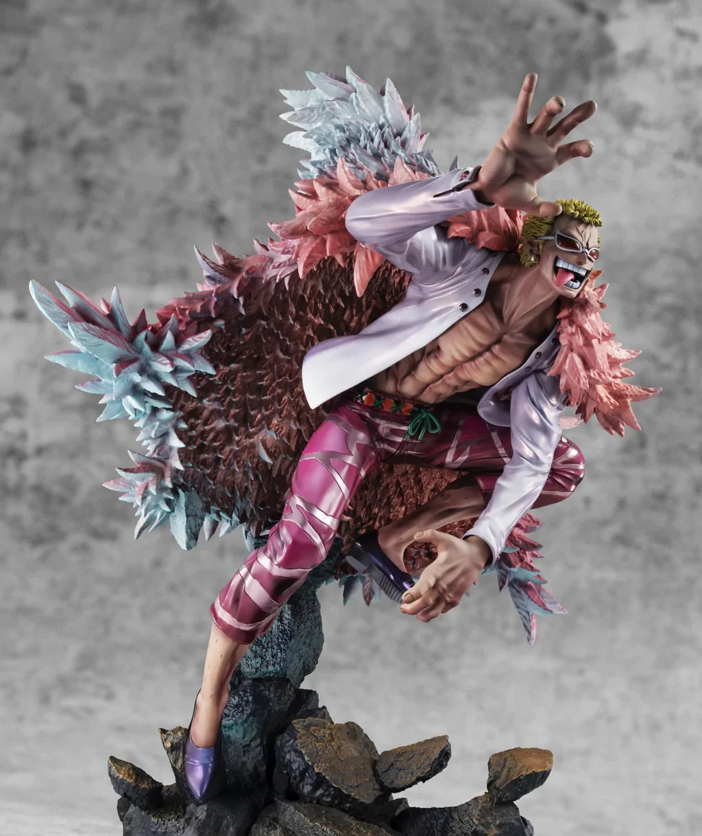ONE PIECE - Portrait.Of.Pirates  "WA-MAXIMUM”: "Heavenly Yaksha" Donquixote Doflamingo