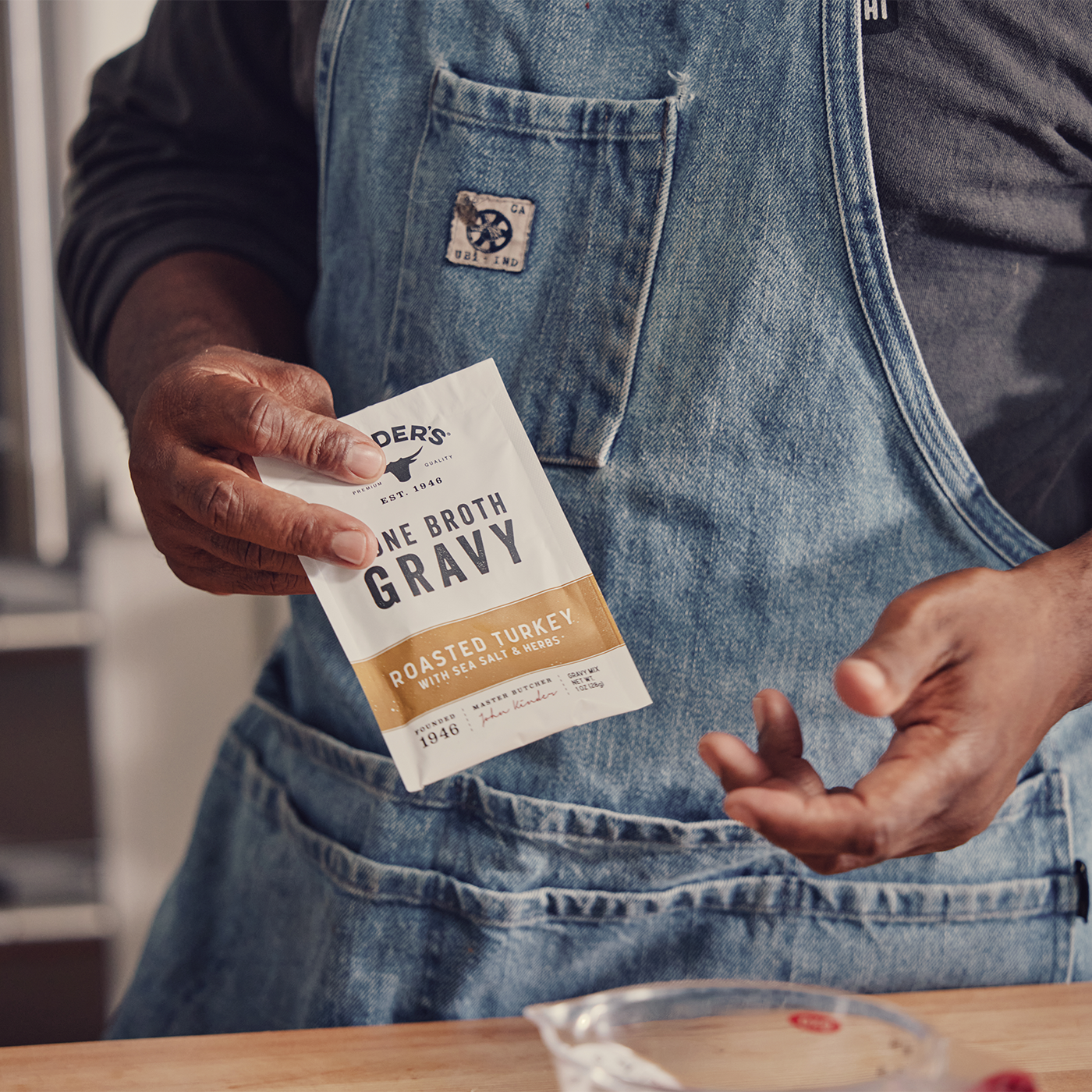 Kinder's Roasted Turkey Bone Broth Gravy