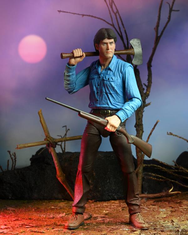 The Evil Dead 40th Anniversary Ultimate Ash Williams Figure (substandard packaging)