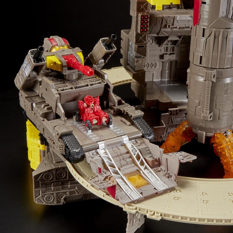 Transformers War for Cybertron Siege Titan Omega Supreme WFC-S29 - Reissue