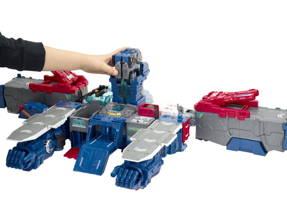 Transformers Generations Titans Return Fortress Maximus