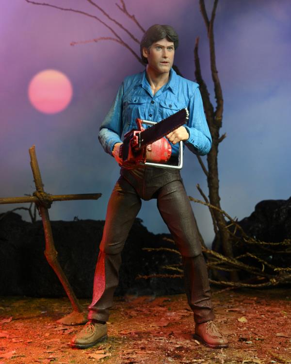 The Evil Dead 40th Anniversary Ultimate Ash Williams Figure (substandard packaging)