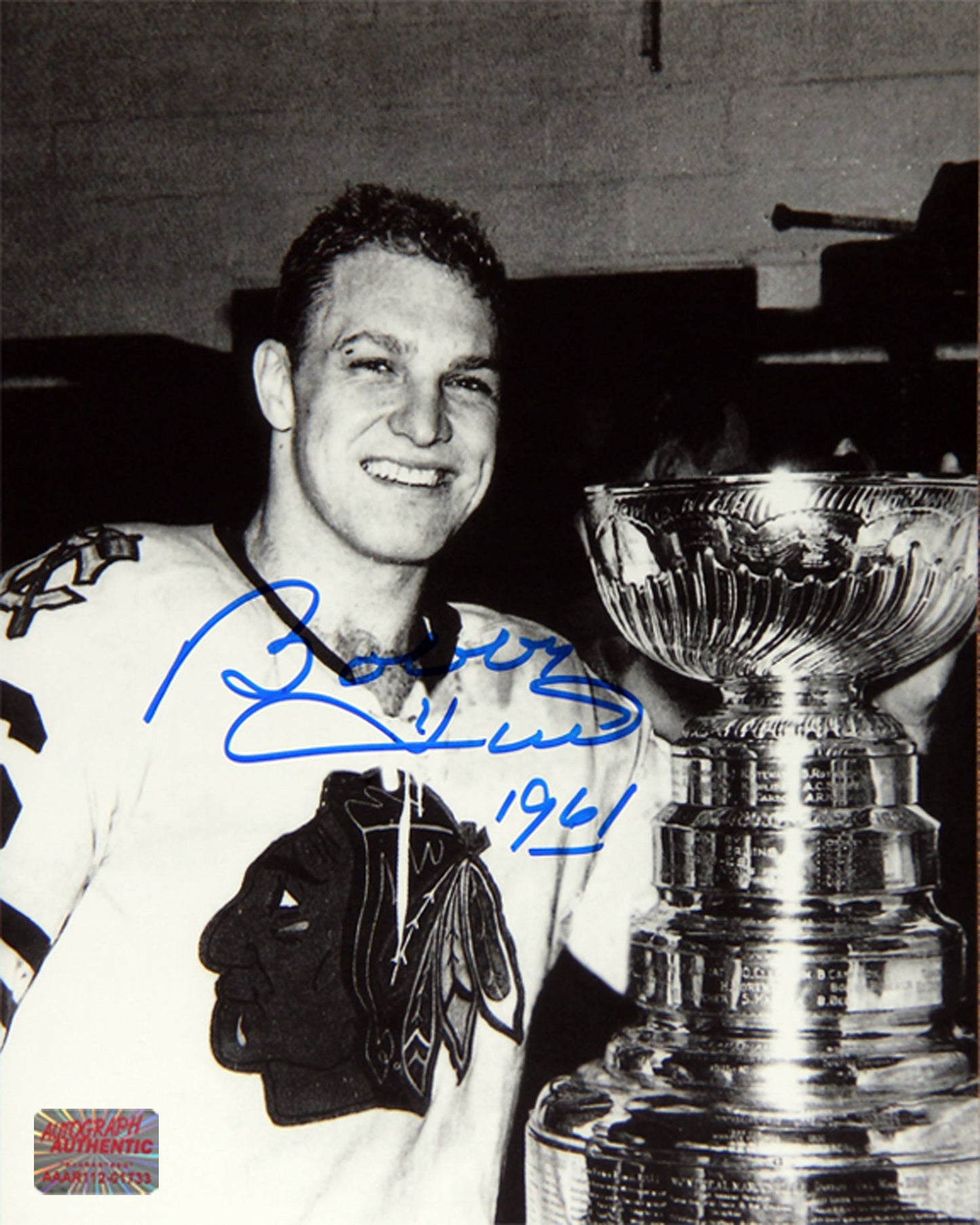 BOBBY HULL AUTOGRAPHED STANLEY CUP 8" X 10"PHOTOGRAPH – CHICAGO BLACKHAWKS NHL SIGNED HOCKEY COLLECTIBLE (8" X 10")
