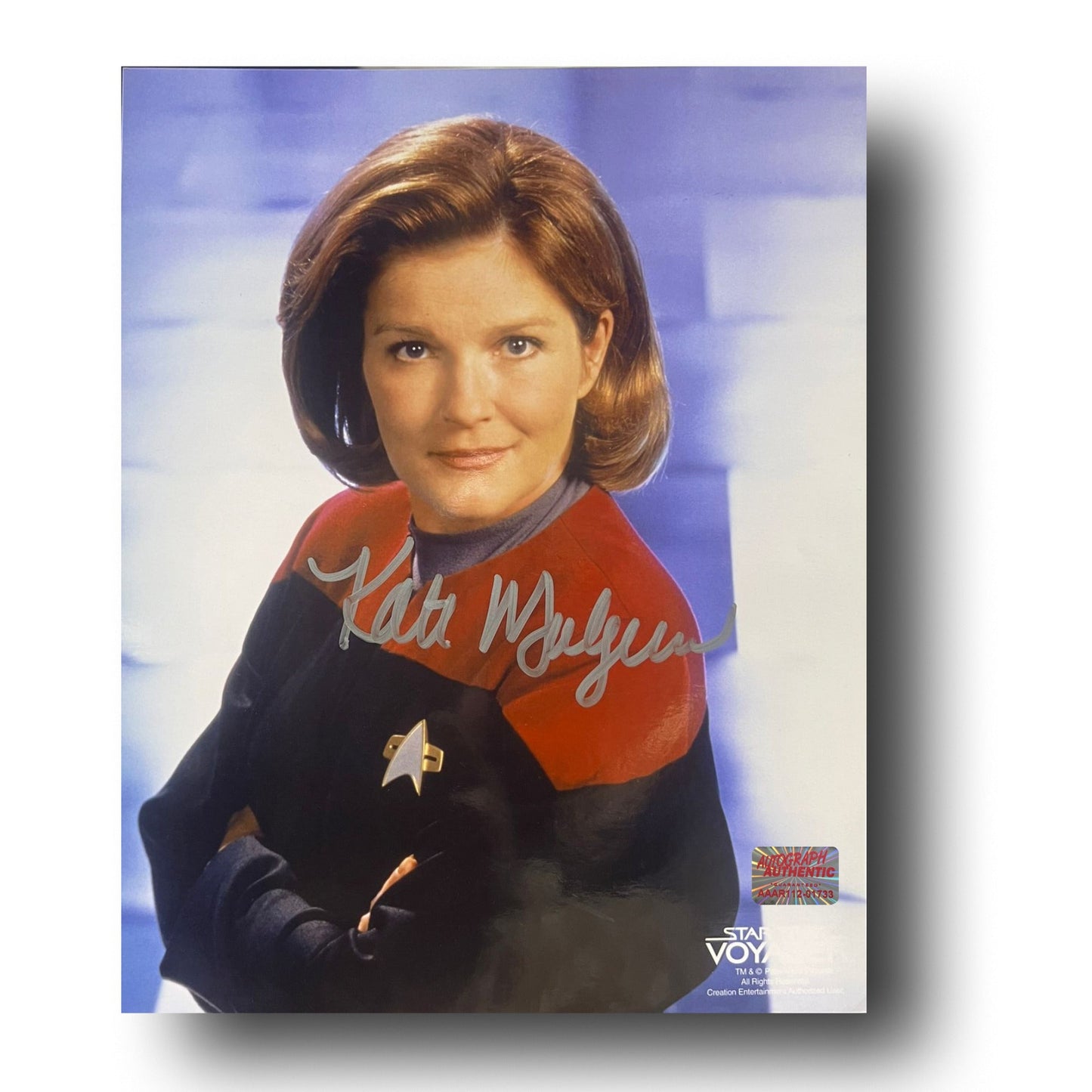 KATE MULGREW AUTOGRAPHED  VOYAGER PHOTO - CAPTAIN JANEWAY 8X10 SIGNED 8X10 PHOTO COLLECTIBLE DISPLAY