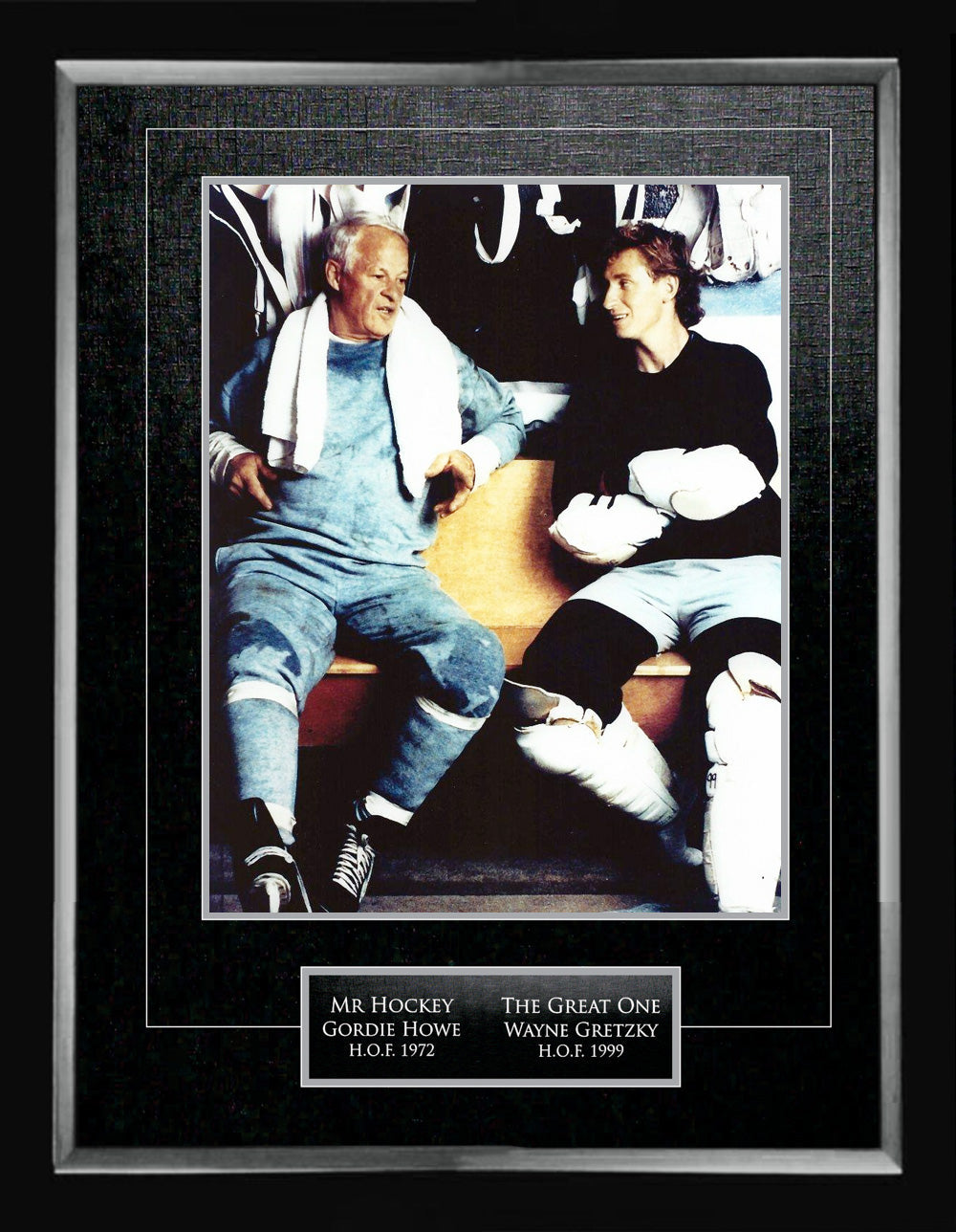 WAYNE GRETZKY & GORDIE HOWE DUAL PHOTO DISPLAY – FRAMED 11X14 COLLECTOR TRIBUTE – NHL LEGENDS MEMORABILIA WALL ART COLLECTIBLE (24" BY 20")