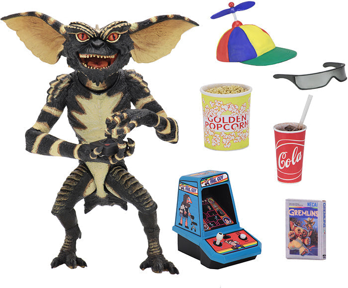 Gremlins Ultimate Series 7 Inch Action Figure Exclusive - Gamer Gremlin ( substandard packaging )
