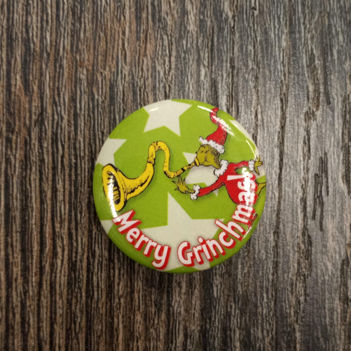 Grinch Bucket O Buttons