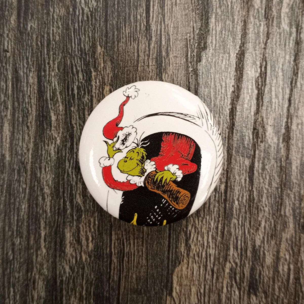 Grinch Bucket O Buttons
