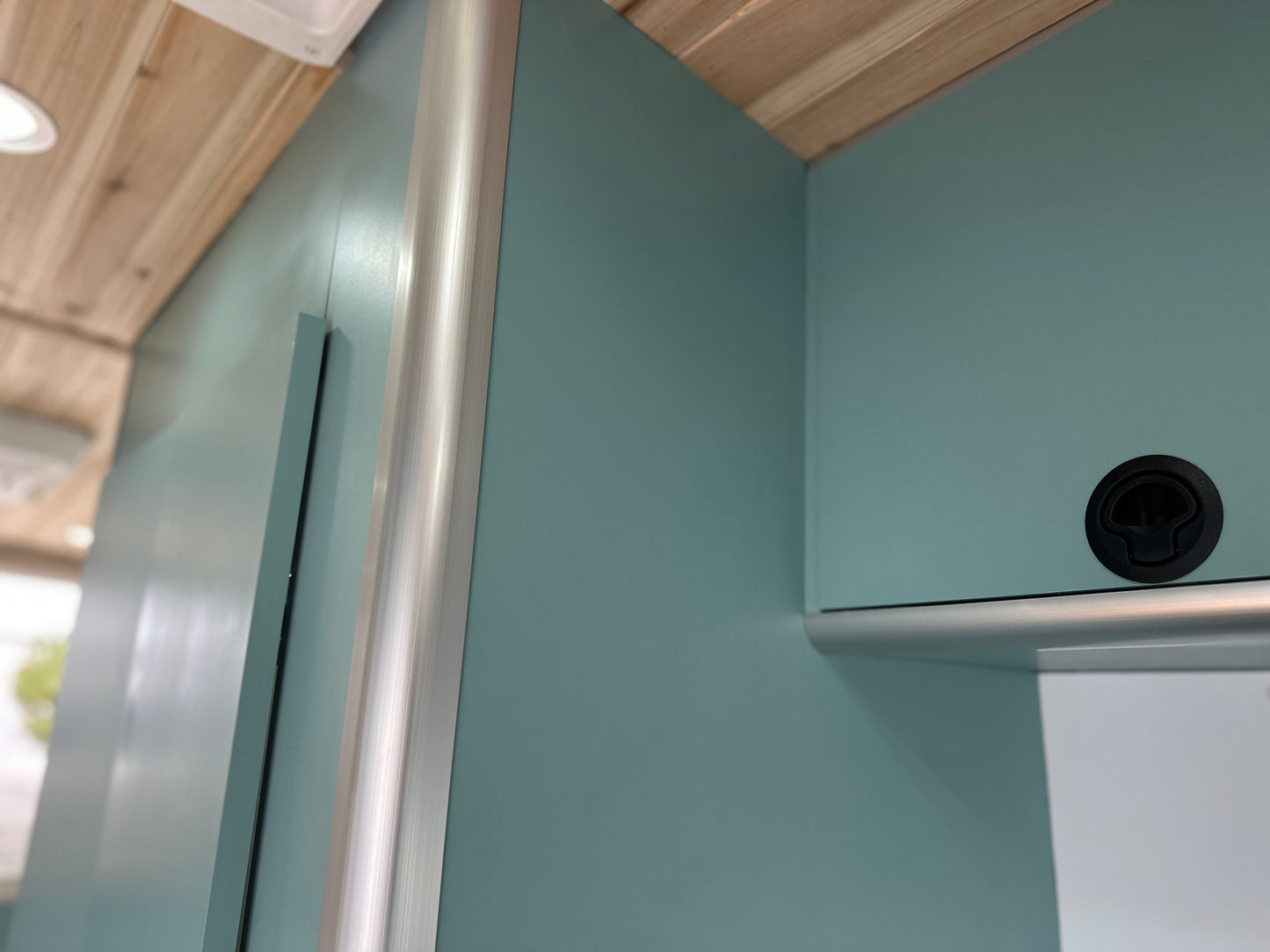 Aluminum Corner Extrusions For Camper Van Cabinets