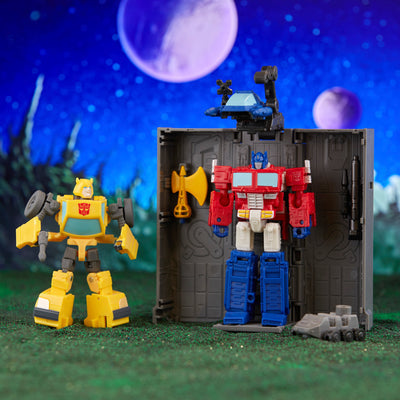 Transformers Legacy Evolution Core Class Optimus Prime & Bumblebee - Exclusive