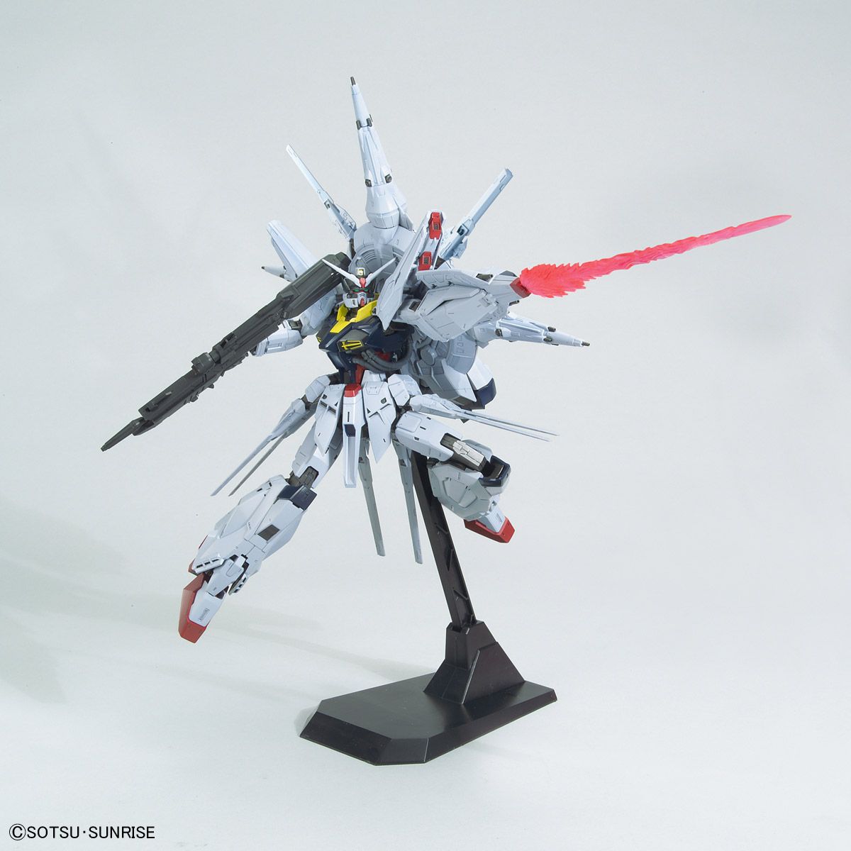 PROVIDENCE GUNDAM - MASTER GRADE 1/100