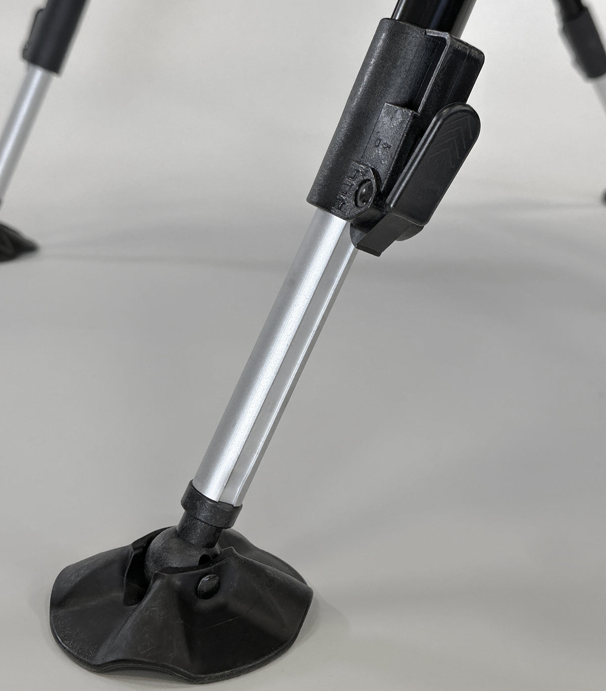 KUMA Off Grid Adjustable Camping Chair