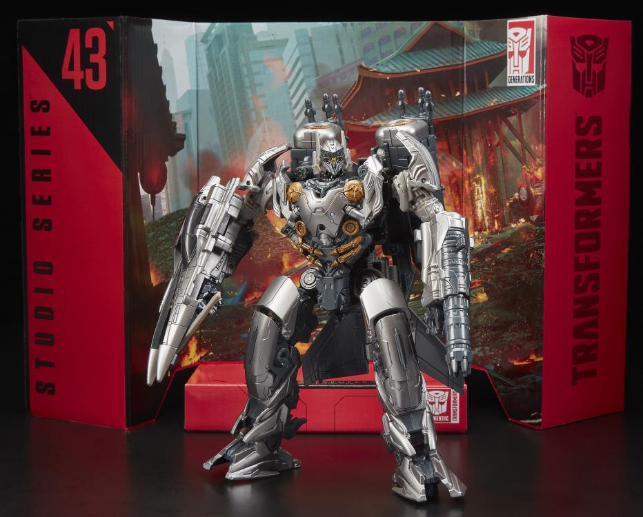 Transformers Studio Series 43 Voyager KSI Boss