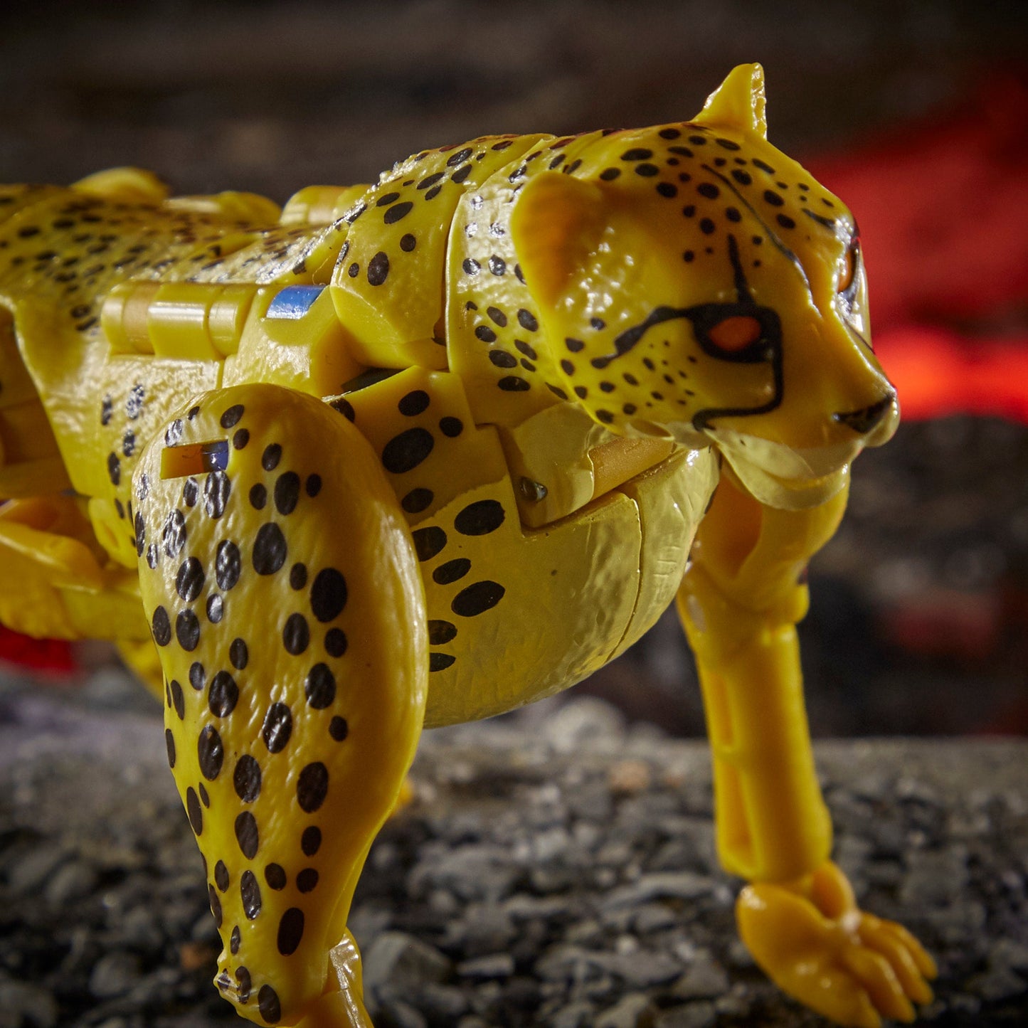 Transformers War for Cybertron Kingdom DELUXE CHEETOR