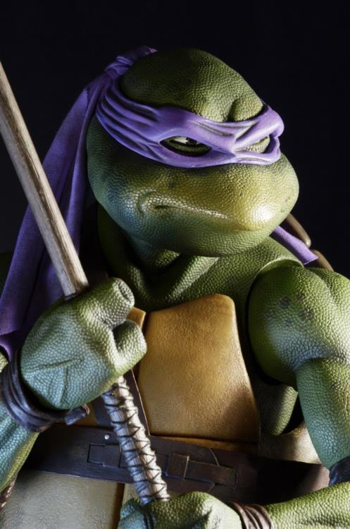 Teenage Mutant Ninja Turtles (1990 Movie) Donatello 1/4 Scale Figure