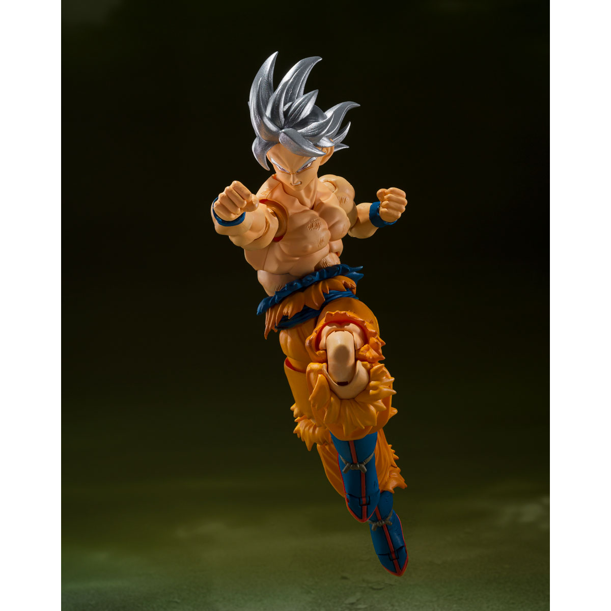 BANDAI - S.H.Figuarts SON GOKU ULTRA INSTINCT -TOYOTAROU Edition