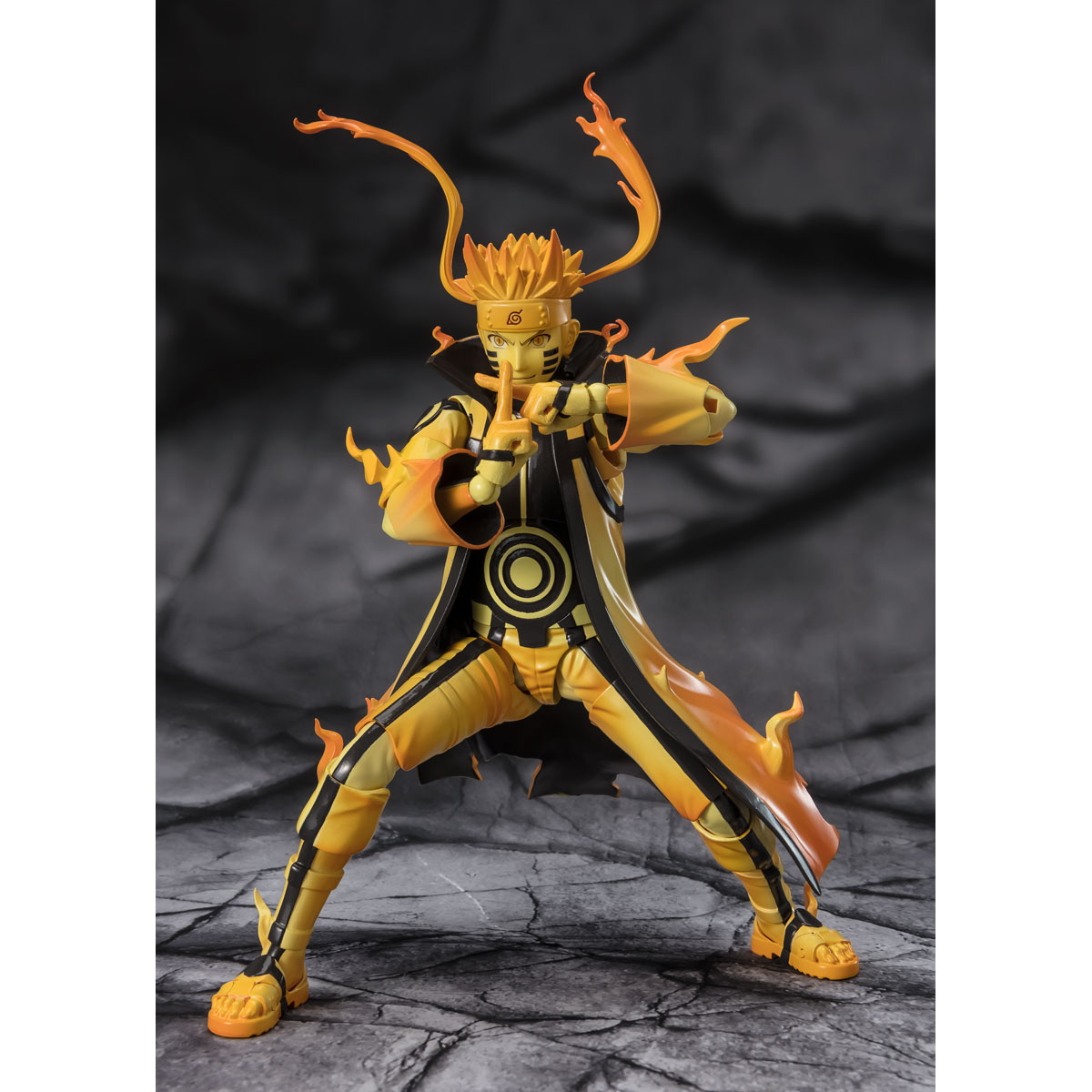 S.H.Figuarts NARUTO UZUMAKI [Kurama Link Mode] -Courageous Strength That Binds