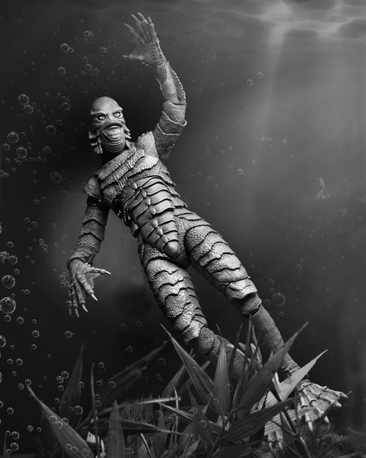 Universal Monsters -  Ultimate Creature from the Black Lagoon Figure - B&W